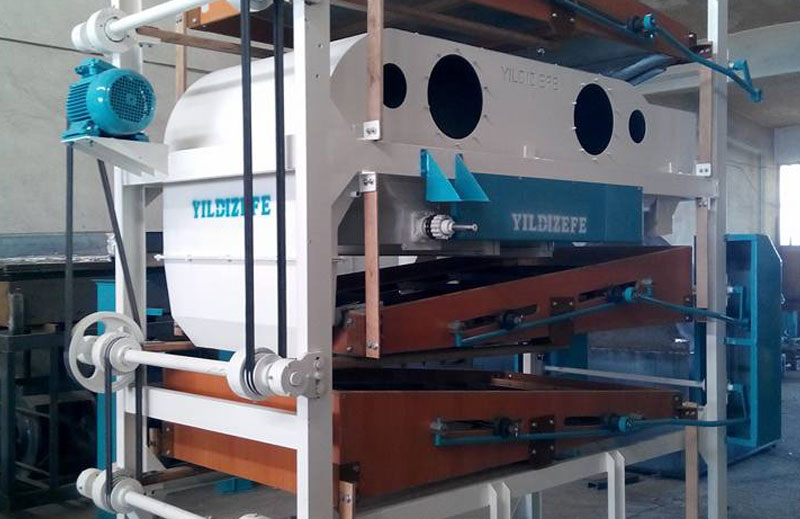 3 TEKNELİ ÖN TEMİZLEME MAKİNESİ